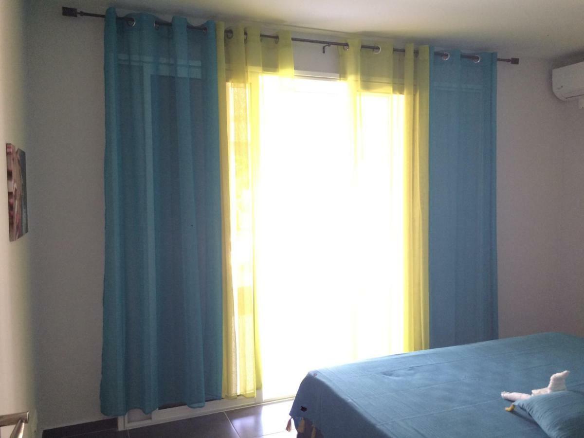 Villa May’Irys avec Jacuzzi pour 5 pers proche centre ville Saint-Francois  Extérieur photo